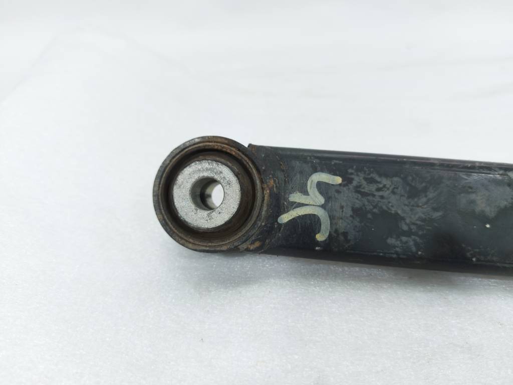 Dart Важіль задній лівий/правий нижній Dodge Dart 2013-2019 68080590AE Dodge Dart 69