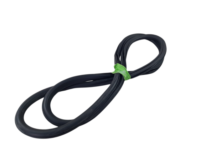 Equinox. Уплотнитель дверного проёма передний правый Chevrolet Equinox EV 2024-2025 85081275 Chevrolet Equinox EV Equinox. Уплотнитель дверного проёма передний правый Chevrolet Equinox EV 2024-2025 85081275 Chevrolet Equinox EV