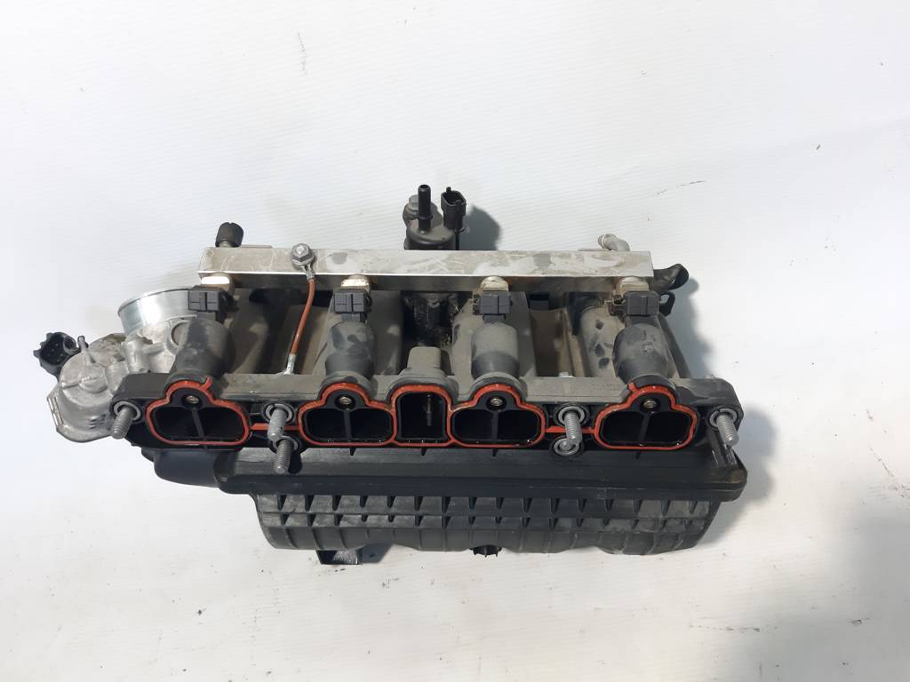 Volt Впускний колектор Chevrolet Volt 2011-2015 55593173 Chevrolet Volt 3 Volt Впускний колектор Chevrolet Volt 2011-2015 55593173 Chevrolet Volt 3