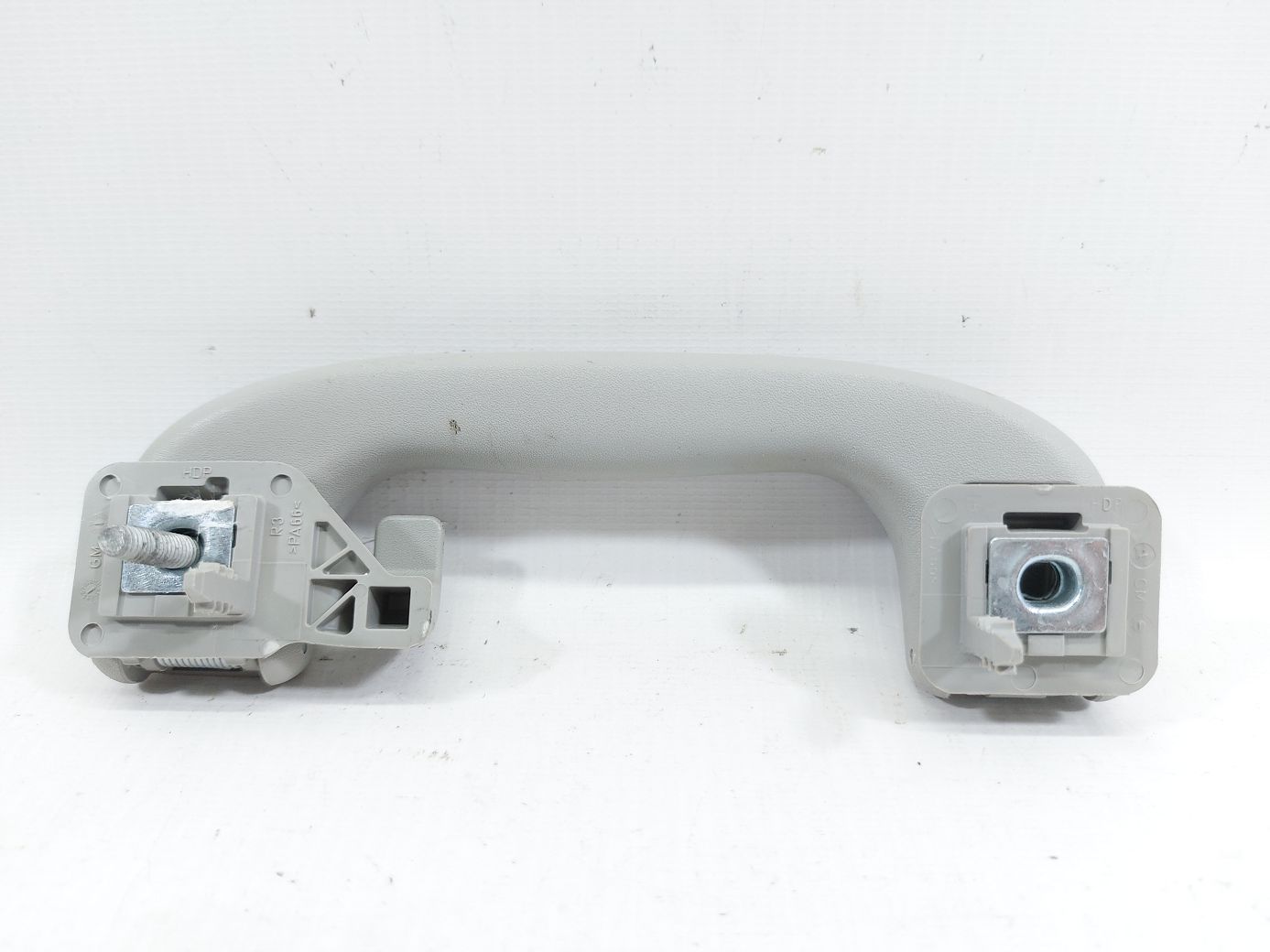 Regal Ручка стелі (вішалка) Buick Regal 2011-2017 13329245 Buick Regal 2