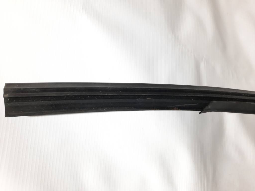 6 Уплотнитель стекла двери задней правой Mazda 6 2014-2016 GHK172605K Mazda 6 12