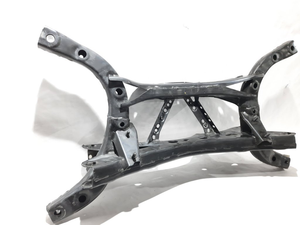 3 Підрамник задній Mazda 3 2014-2016 B45C2880XA Mazda 3 3