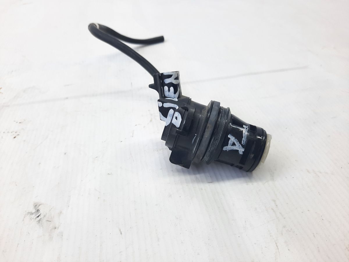 Sienna Насос омивача скла Toyota SIENNA 2004-2020 85330AE010 Toyota SIENNA 10