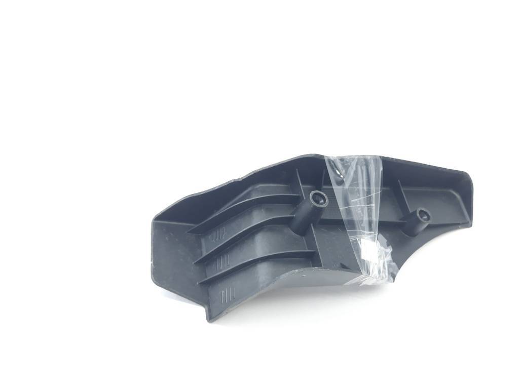 Dart Накладка для відпочинку ноги Dodge Dart 2015 68171939AA Dodge Dart 7