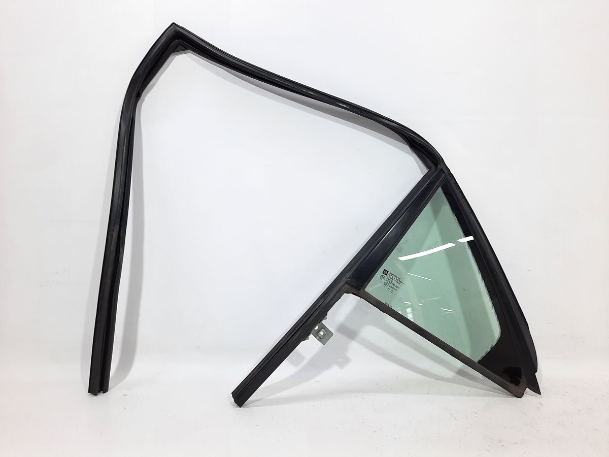 Ats Квадрат двері задньої лівої Cadillac ATS 2013-2015 84492361 Cadillac ATS 2