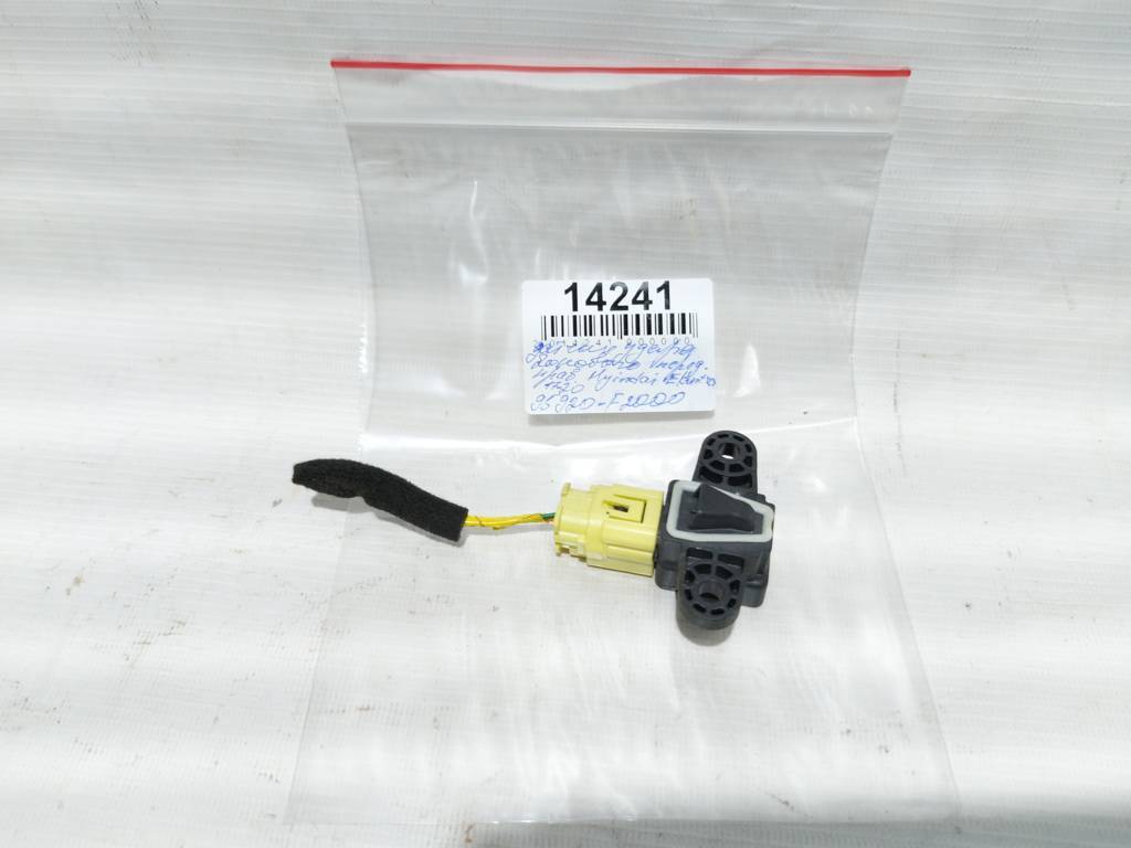 Elantra Датчик бокового удара Hyundai Elantra 2017-2020 95920F2000 Hyundai Elantra 7