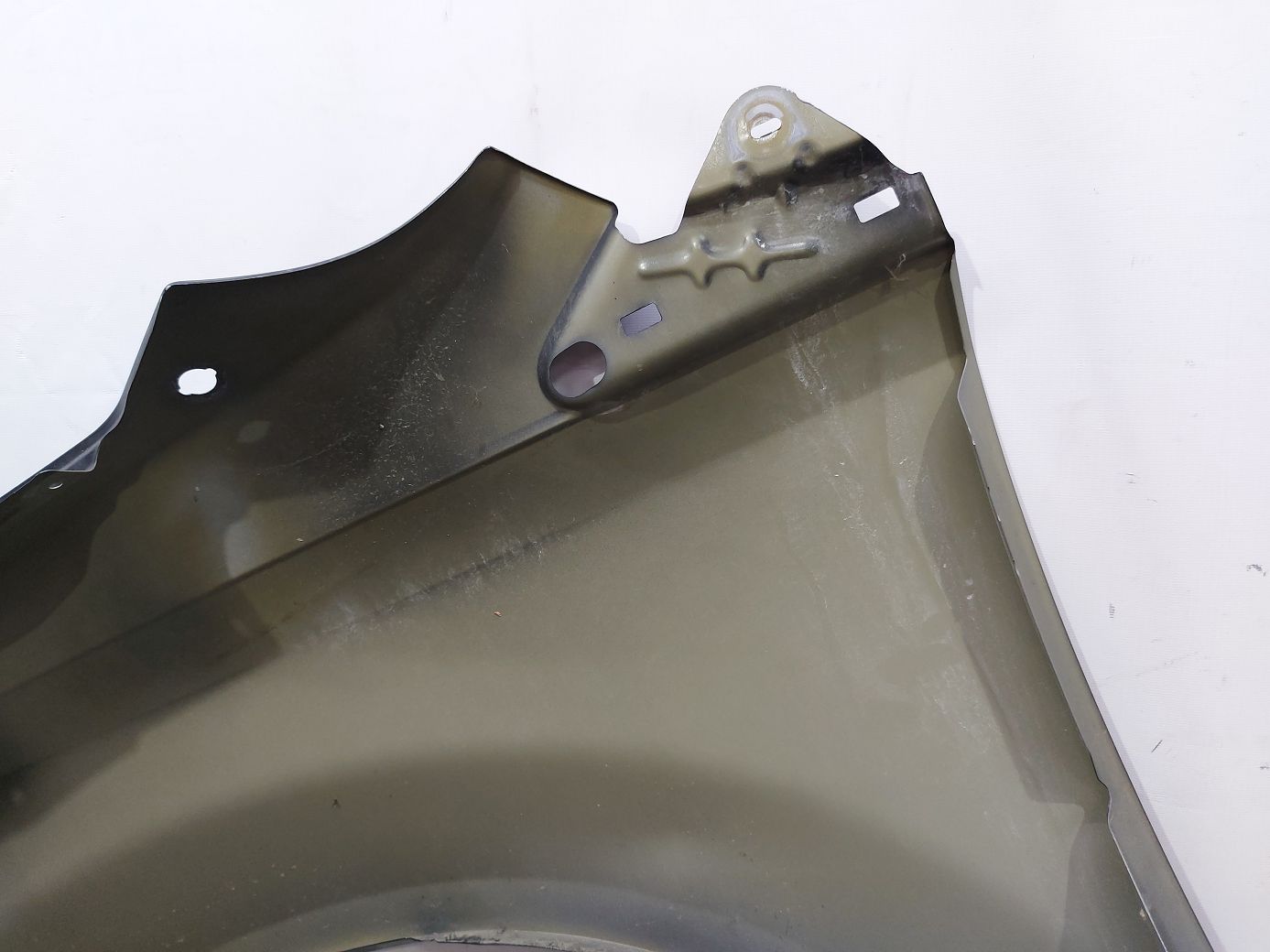 Grand caravan Крило переднє праве (вм'ятина) Dodge Grand Caravan 2008-2020 68029128AB Dodge Grand Caravan 8