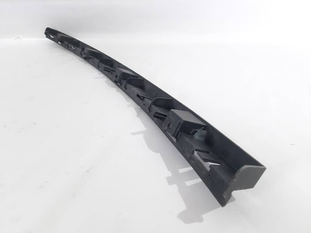 Acadia Крепление бампера заднего верхнее ( центральное ) GMC Acadia 2013-2017 20986156 GMC Acadia 4