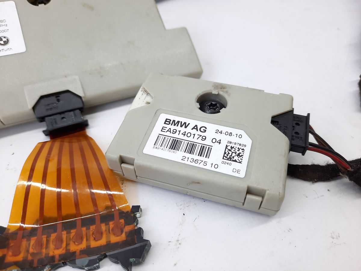 5 series Підсилювач антени BMW 5 series 2011 av9229006 BMW 5 series 4 5 series Підсилювач антени BMW 5 series 2011 av9229006 BMW 5 series 4