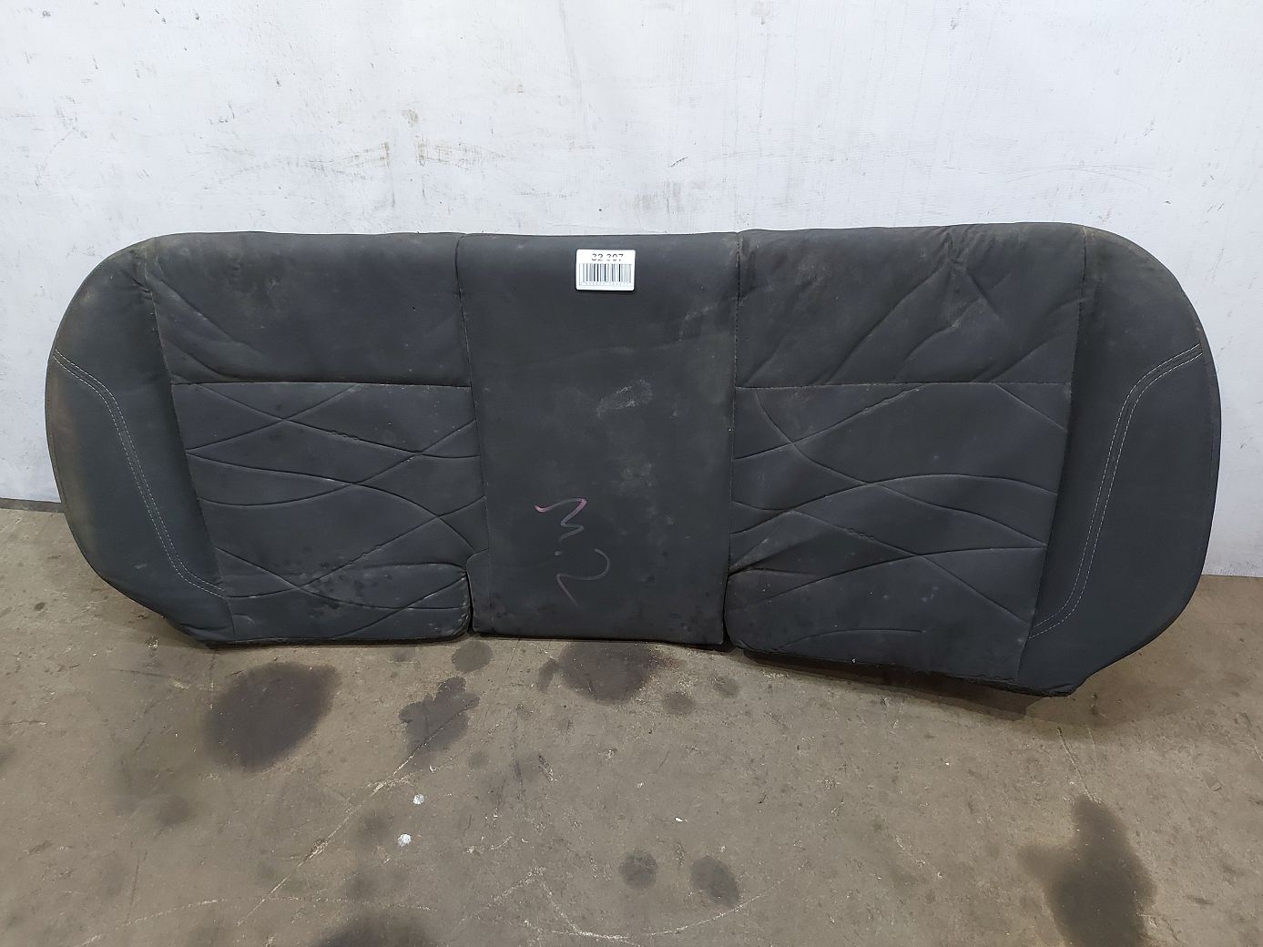 Fiesta sedan Нижняя часть заднего ряда сидений Ford Fiesta sedan 2014-2019 D2BZ5463804AA Ford Fiesta sedan 1 Fiesta sedan Нижняя часть заднего ряда сидений Ford Fiesta sedan 2014-2019 D2BZ5463804AA Ford Fiesta sedan 1