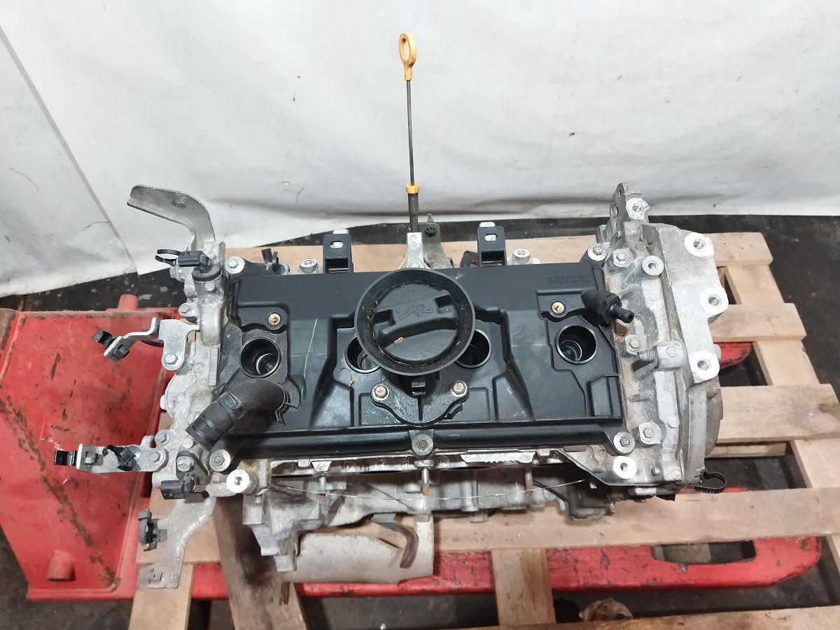 Sentra Двигун (без навісного обладнання) 1.8L пробіг 57 т. миль Nissan Sentra 2013-2018 101023RC2B Nissan Sentra 6