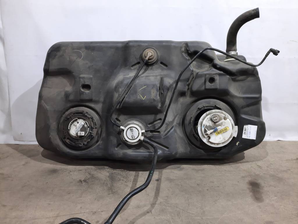 Compass Паливний бак Jeep Compass 2012-2017 68104392AD Jeep Compass 8