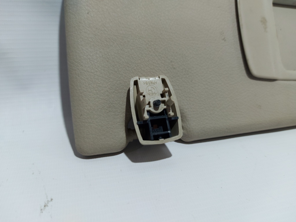 5 series Козырек солнцезащитный правый BMW 5 series 2011-2016 51167248862 BMW 5 series 14