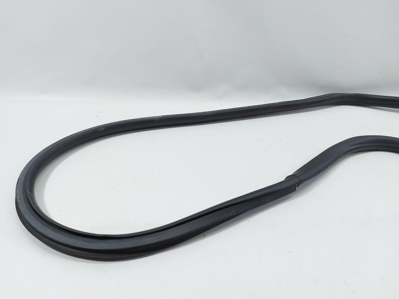 Regal Ущільнювальна гумка прорізу дверей передньої лівої/правої Buick Regal 2011-2017 13228130 Buick Regal 2 Regal Ущільнювальна гумка прорізу дверей передньої лівої/правої Buick Regal 2011-2017 13228130 Buick Regal 2