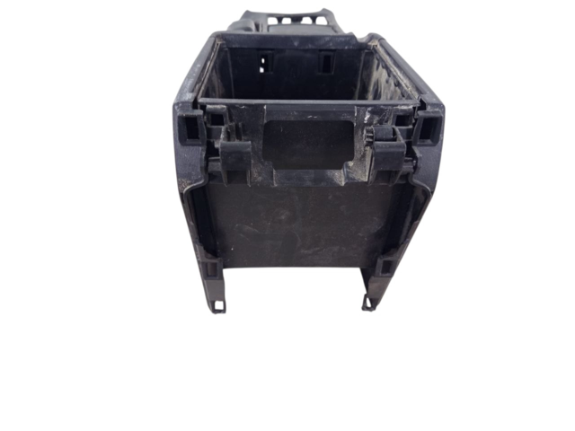 6 Консоль центральная Mazda 6 2014-2015 GHP9-64-420D-02 Mazda 6 11