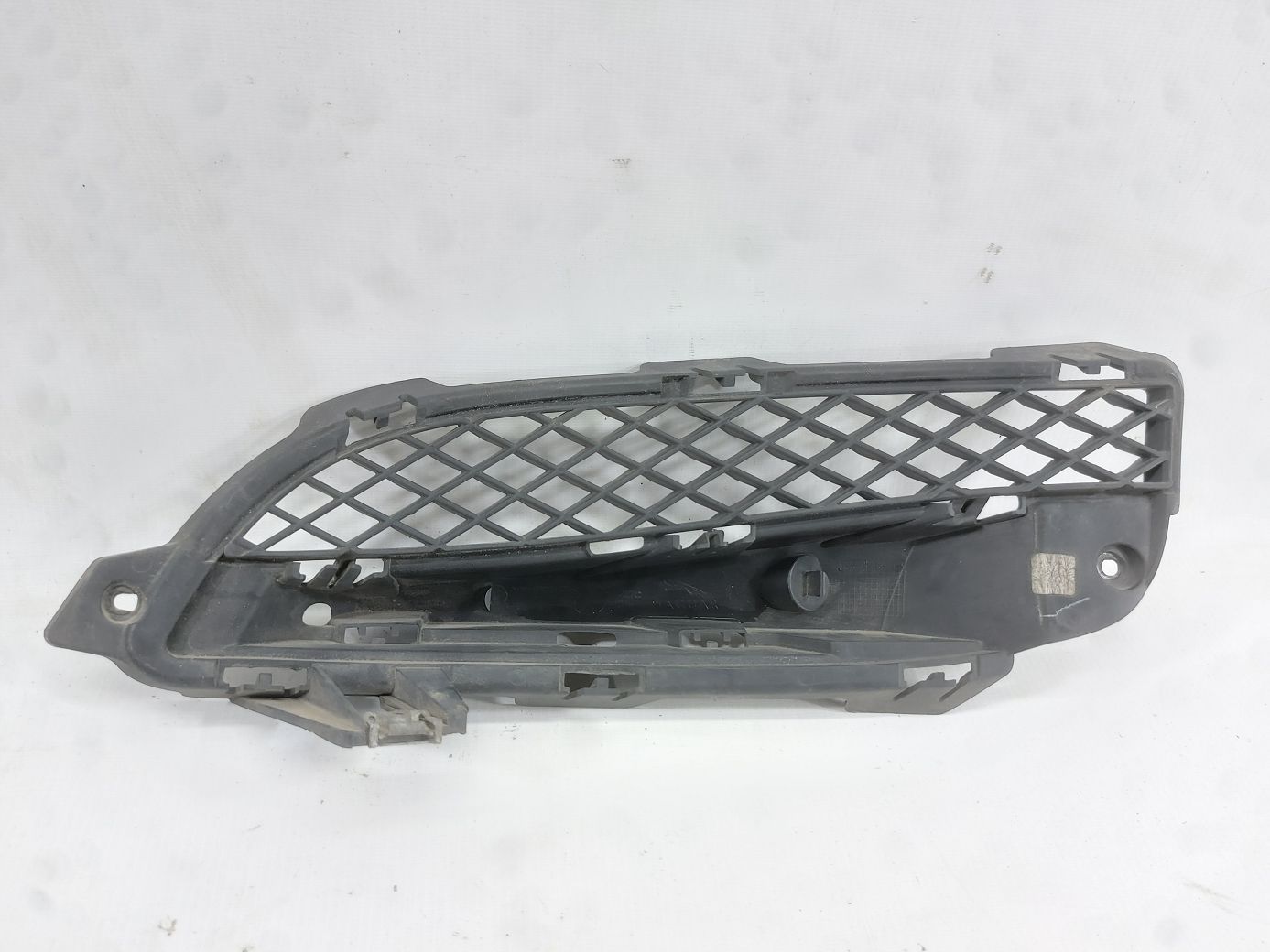 Xf. Заглушка ПТФ права Jaguar XF 2012-2015 C2Z16207 Jaguar XF