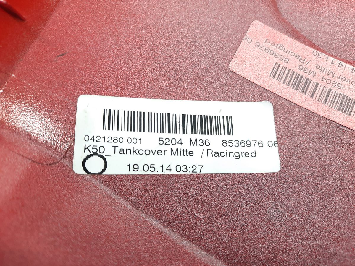 R 1200 Обшивка бензобака центральна BMW R 1200 2014 46638536976 BMW R 1200 8