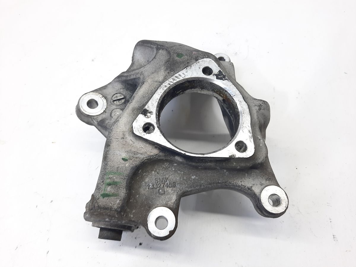 Malibu. Поворотний кулак задній лівий Chevrolet Malibu 2013-2015 23432048 Chevrolet Malibu