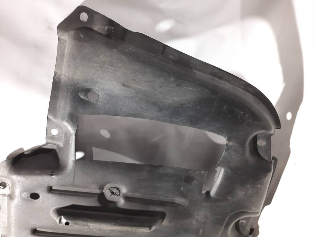 Sienna Захист бампера заднього Toyota SIENNA 2011-2019 5816708031 Toyota SIENNA 2