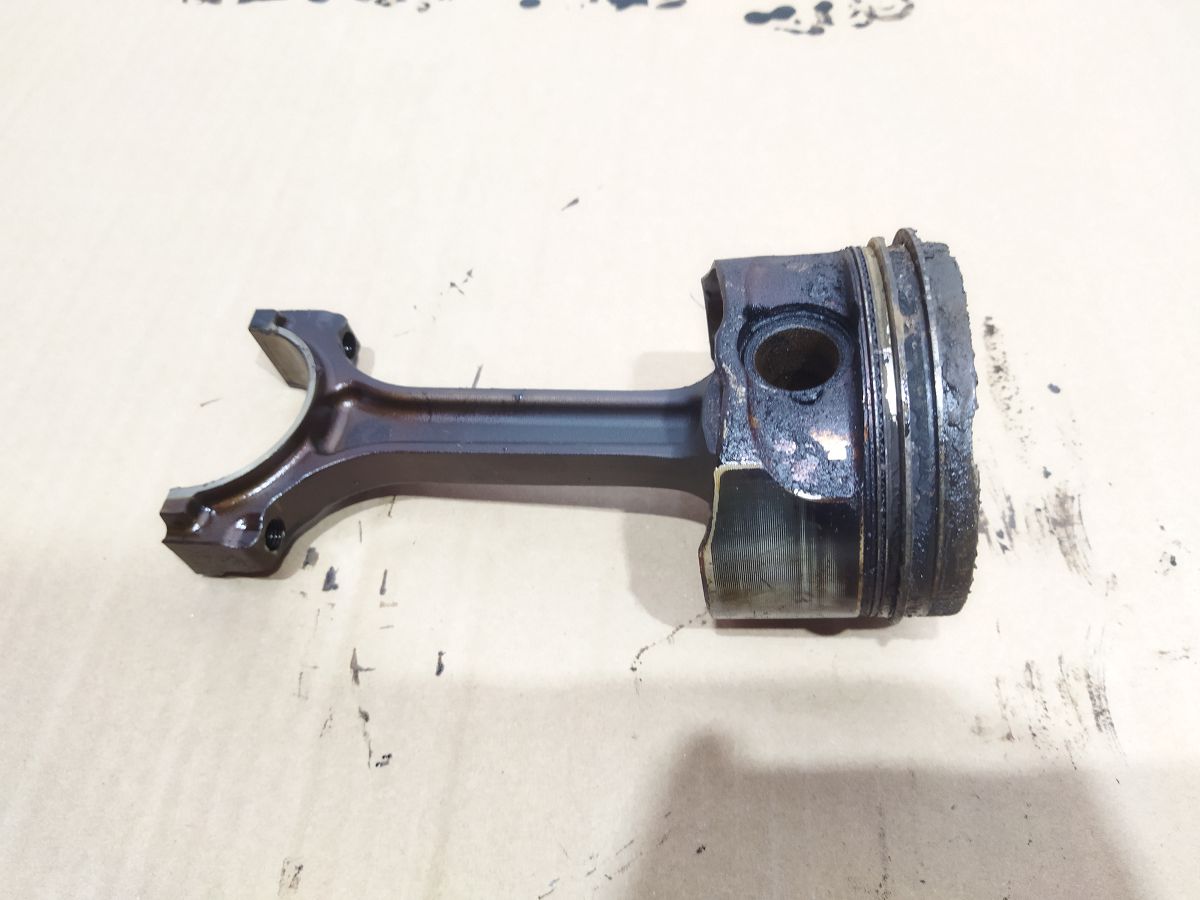 Regal. Шатун з поршнем Buick Regal 2014-2017 12674411 Buick Regal