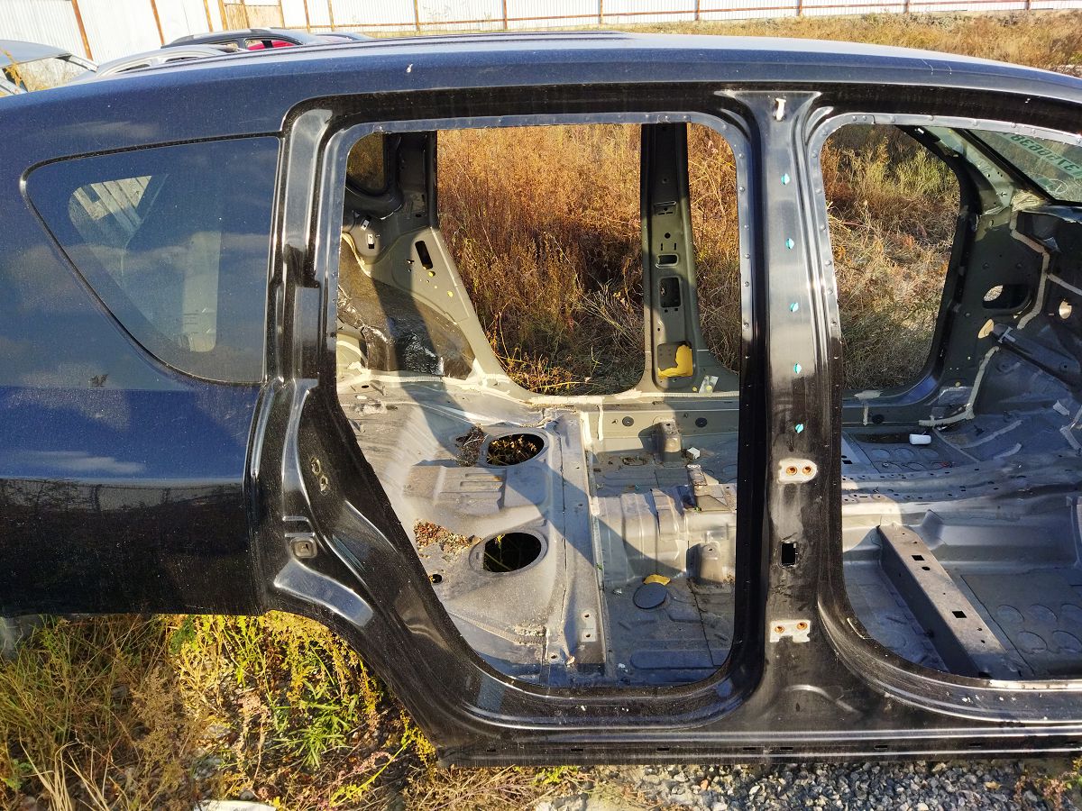 Compass Кузов голый (можно резать) Jeep Compass 2014 5074888AB Jeep Compass 7