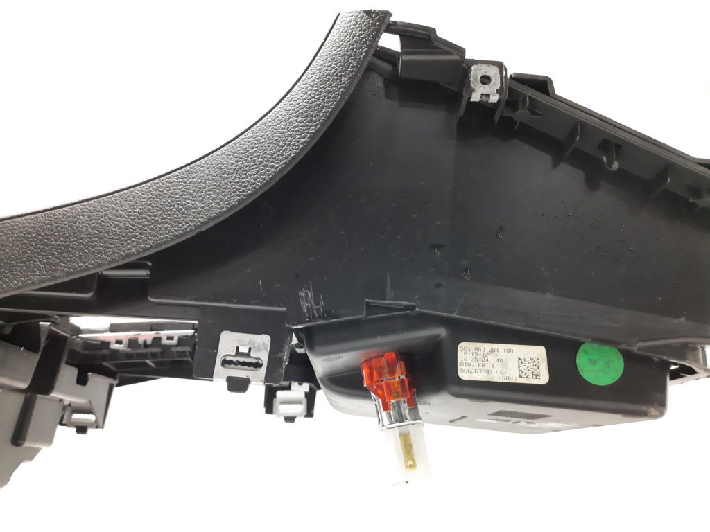 Passat s Консоль центральна Volkswagen Passat S 2012-2015 561863241C82V Volkswagen Passat S 32