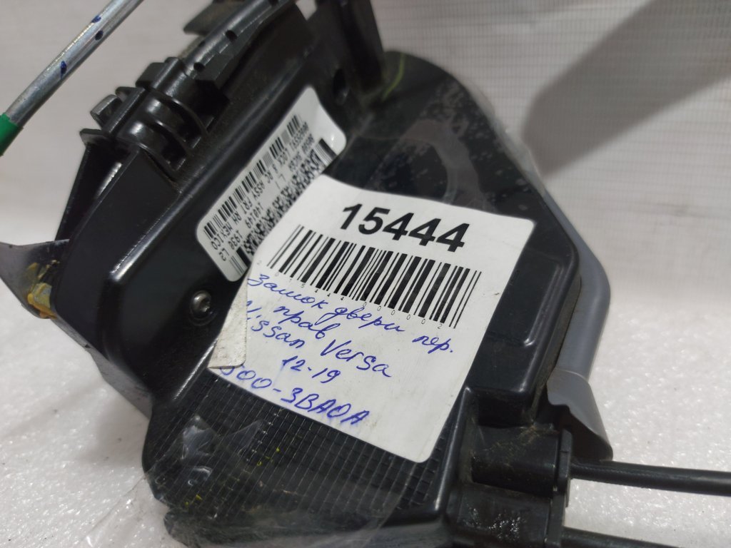 Versa Замок двері передньої правої Nissan Versa 2012-2019 805003BA0A Nissan Versa 7
