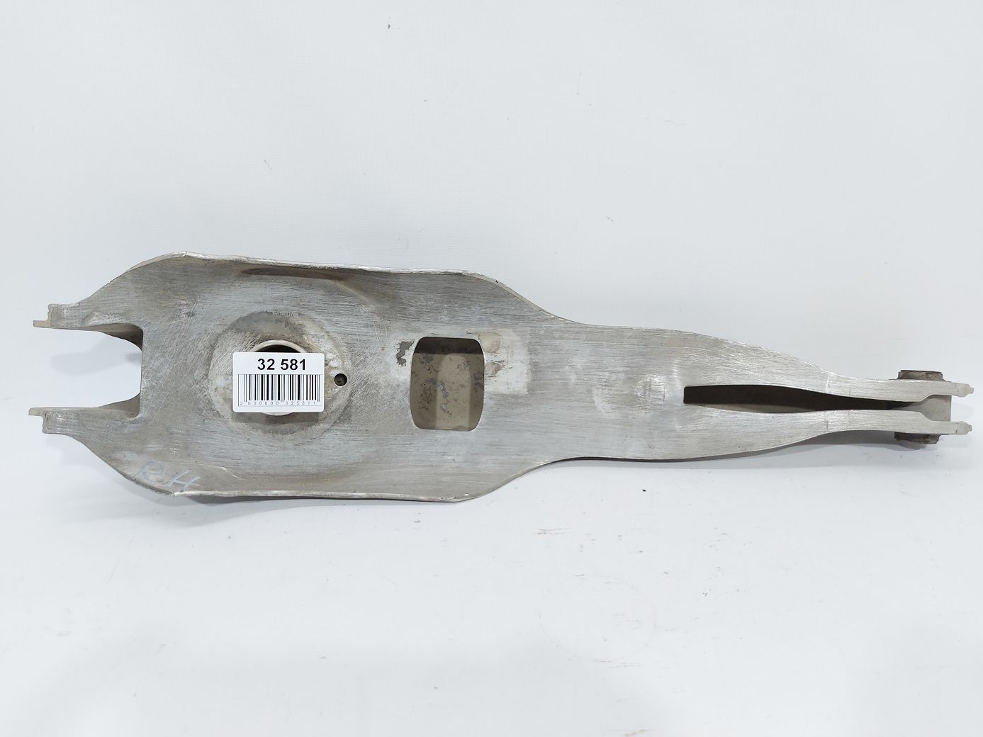 200 limited. Важіль задній нижній під пружину лівий/правий Chrysler 200 Limited 2015-2017 68200065AC Chrysler 200 Limited 200 limited. Важіль задній нижній під пружину лівий/правий Chrysler 200 Limited 2015-2017 68200065AC Chrysler 200 Limited