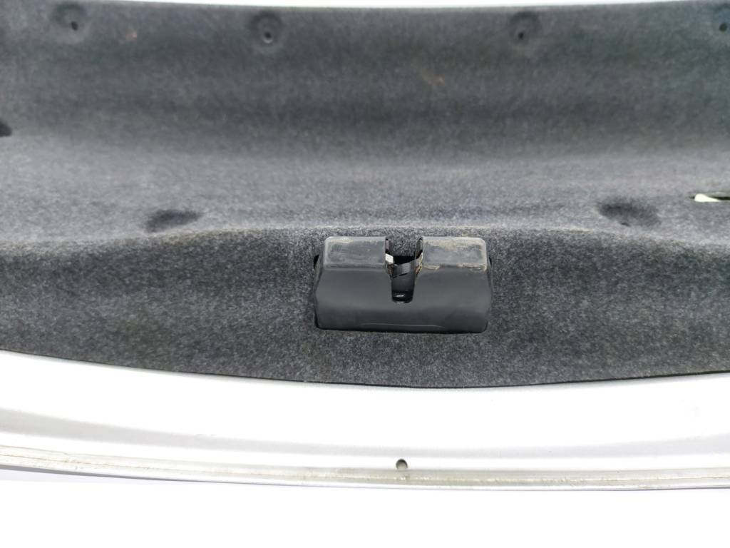 Fiesta sedan Кришка багажника без спойлера Ford Fiesta sedan 2011-2013 AE8Z5440110A Ford Fiesta sedan 13