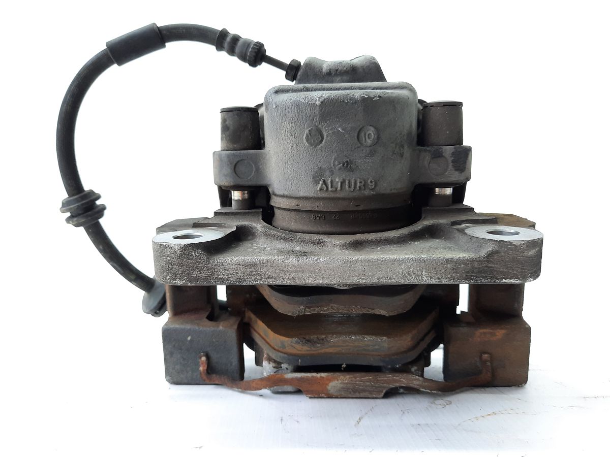 5 series Суппорт тормозной передний правый BMW 5 series 2011-2016 34116791920 BMW 5 series 6