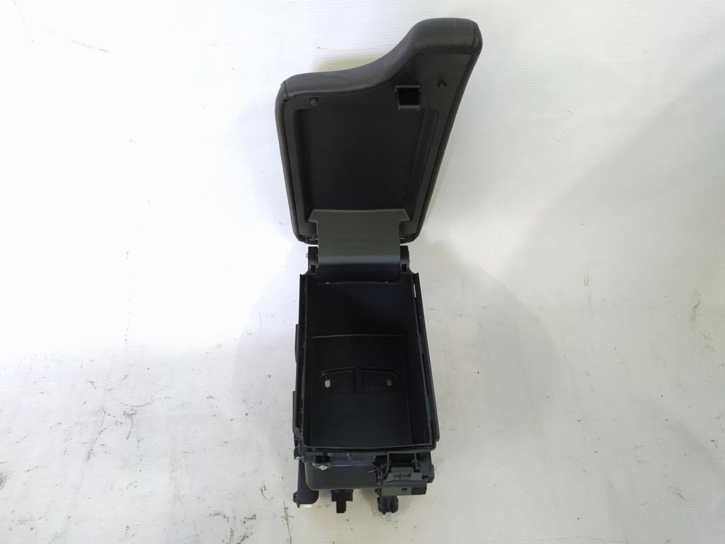 Ilx Подлокотник центральной консоли Acura ILX 2019-2020 83450TX6A02ZL Acura ILX 5