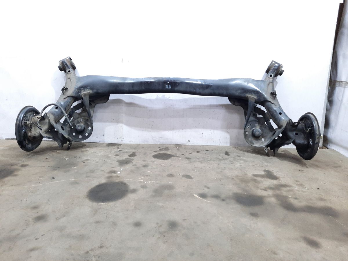 Insight Задня балка Honda Insight 2010 42100TM8A03 Honda Insight 2