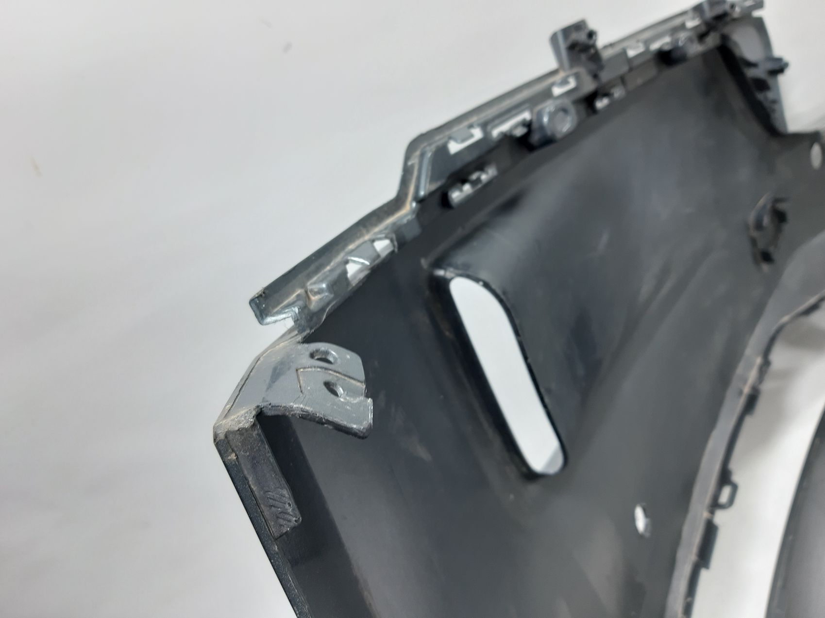 Передні бампери Бампер передній Zeekr 1 2022 8892500363C16 33