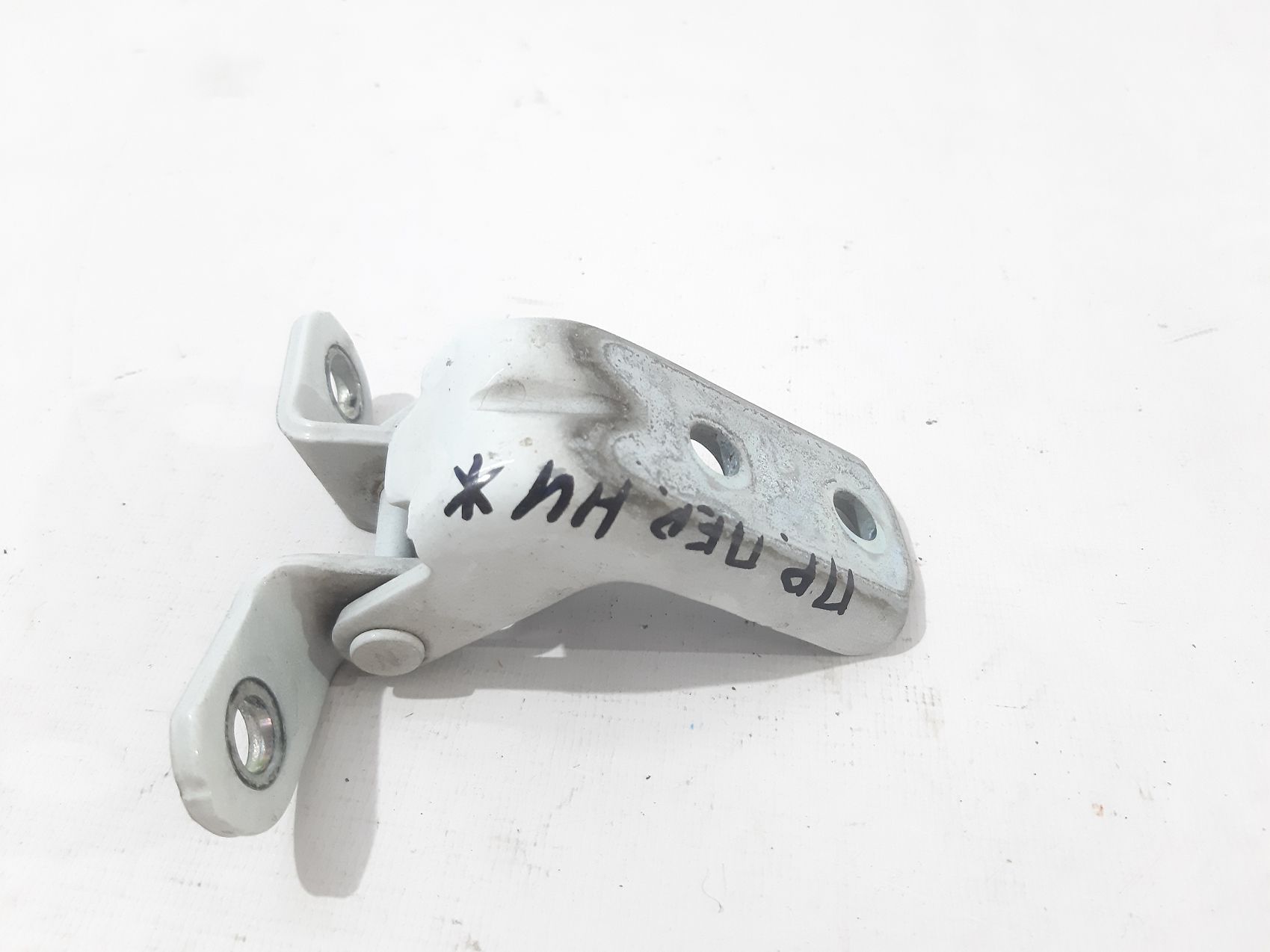 Veloster Петля дверей передньої правої верхня/нижня Hyundai Veloster 2011-2021 793202V000 Hyundai Veloster 16