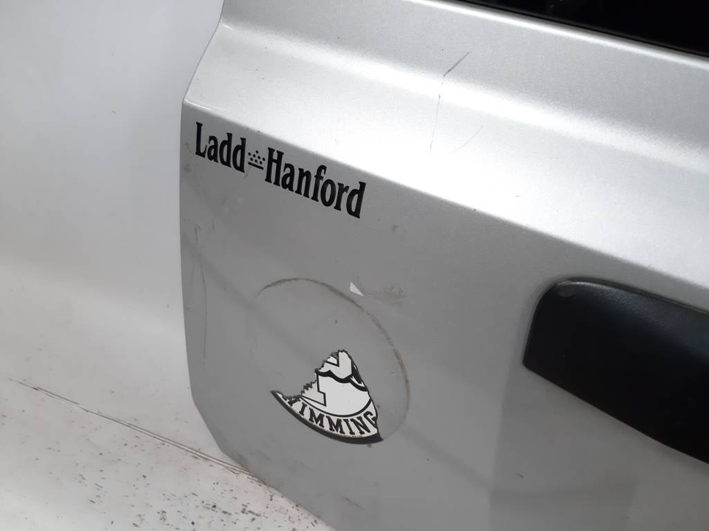 Patriot Кришка багажника задні двері (дефект) Jeep Patriot 2007-2017 68279277AA Jeep Patriot 50