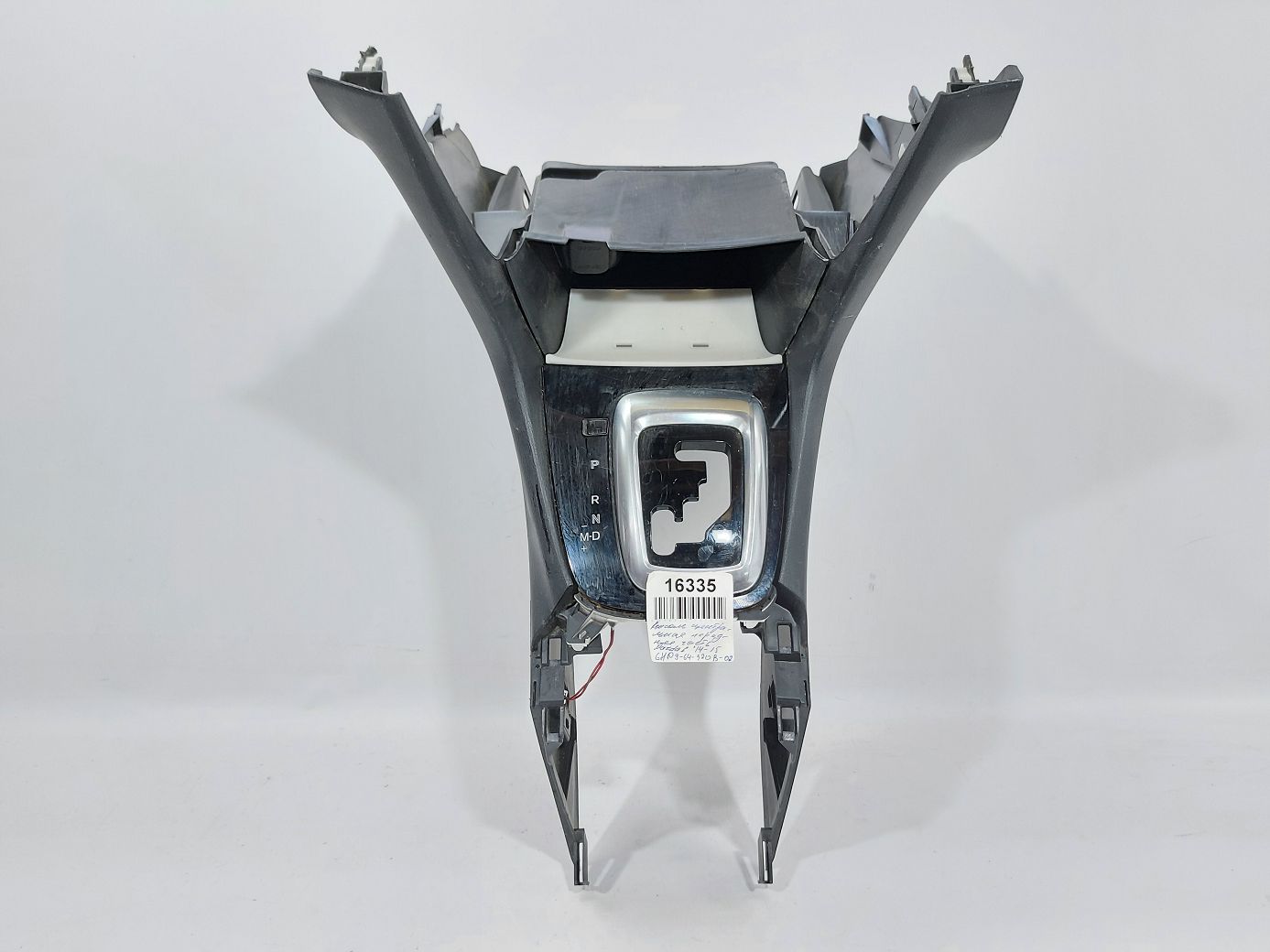 6. Консоль центральна передня частина Mazda 6 2014-2015 GHP964320B02 Mazda 6