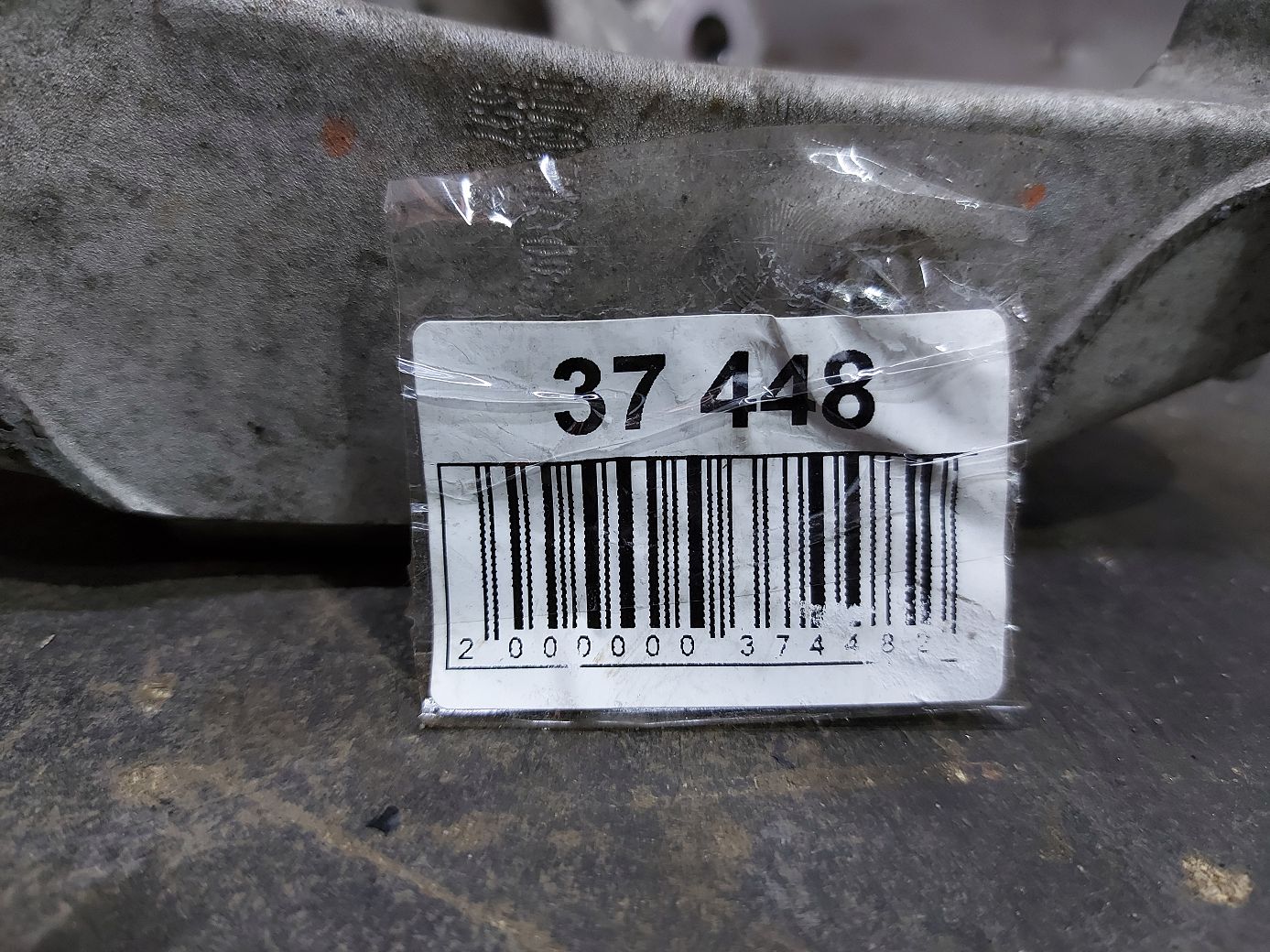 Malibu Поворотный кулак задний правый Chevrolet Malibu 2018 84454536 Chevrolet Malibu 4