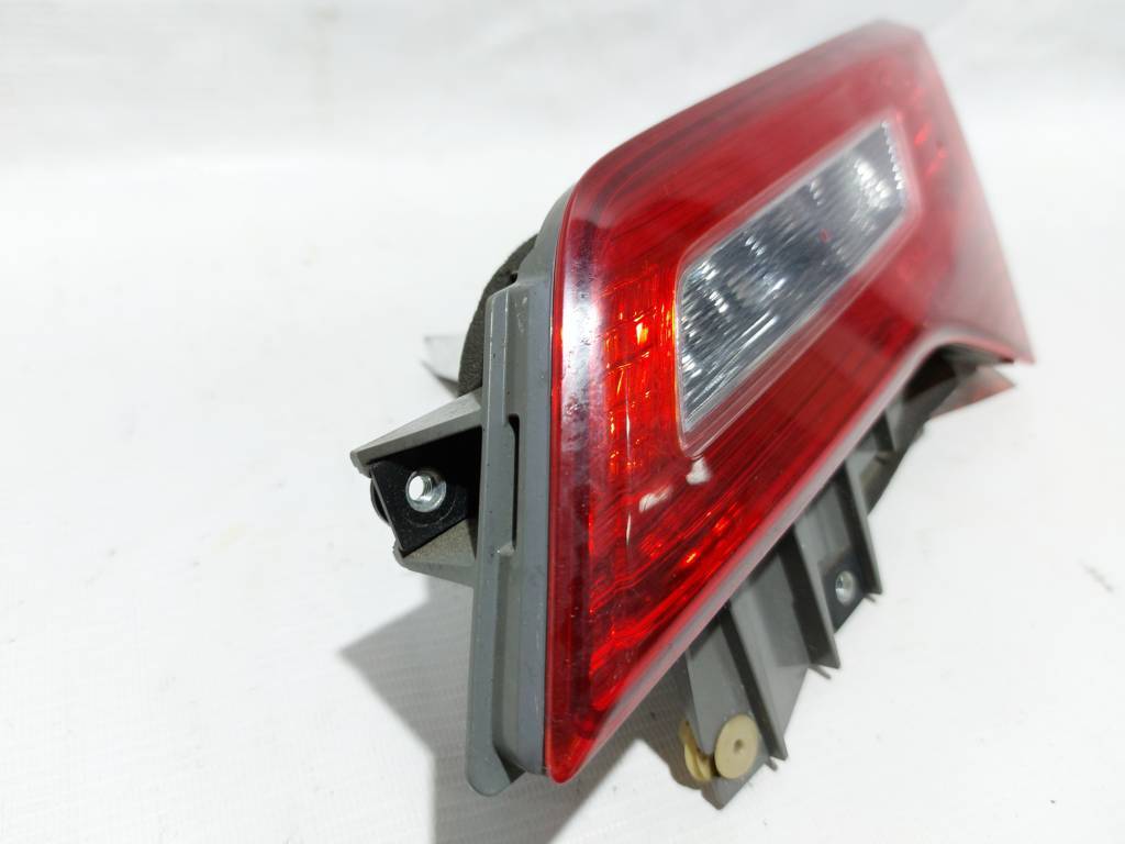 Ilx Ліхтар кришки багажника правий Acura ILX 2013 34150TX6A01 Acura ILX 4
