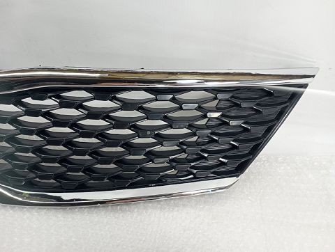 Товары с дефектами Решетка радиатора (дефект) Kia Optima 2016-2018 86350D5010 Kia Optima 6