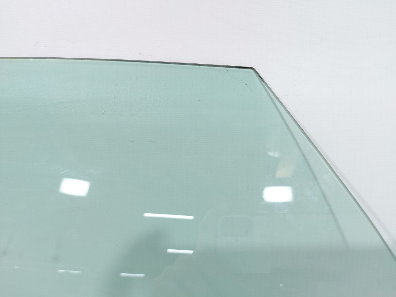 Focus Скло дверей задньої лівої Ford Focus 2012-2018 CP9Z5825713A Ford Focus 5 Focus Скло дверей задньої лівої Ford Focus 2012-2018 CP9Z5825713A Ford Focus 5