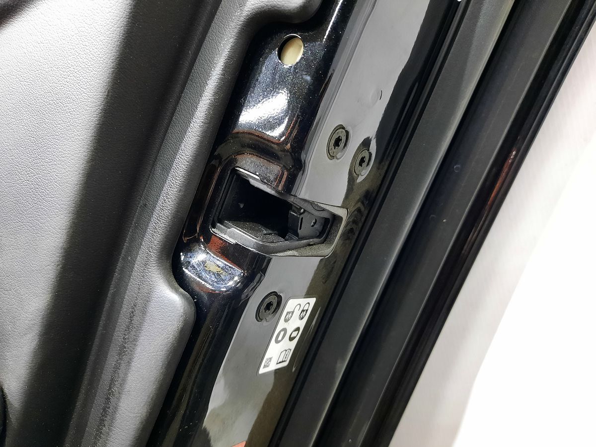 Xf Двері задні права Jaguar XF 2009-2015 C2Z2013 Jaguar XF 11