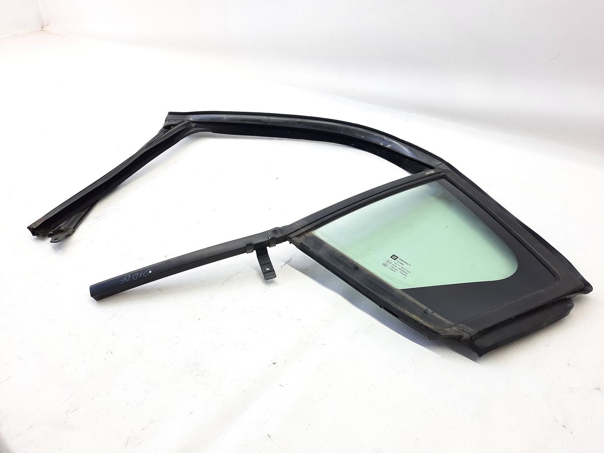 Cruze Направляюча гумка скла двері задньої лівої Chevrolet Cruze 2012-2013 95321655 Chevrolet Cruze 2