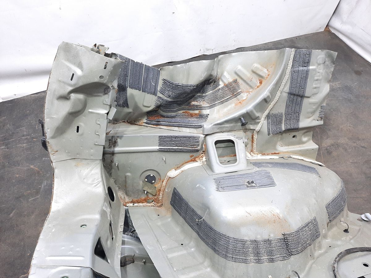 Equinox Чверть ззаду права Chevrolet Equinox 2010-2017 23218870 Chevrolet Equinox 13