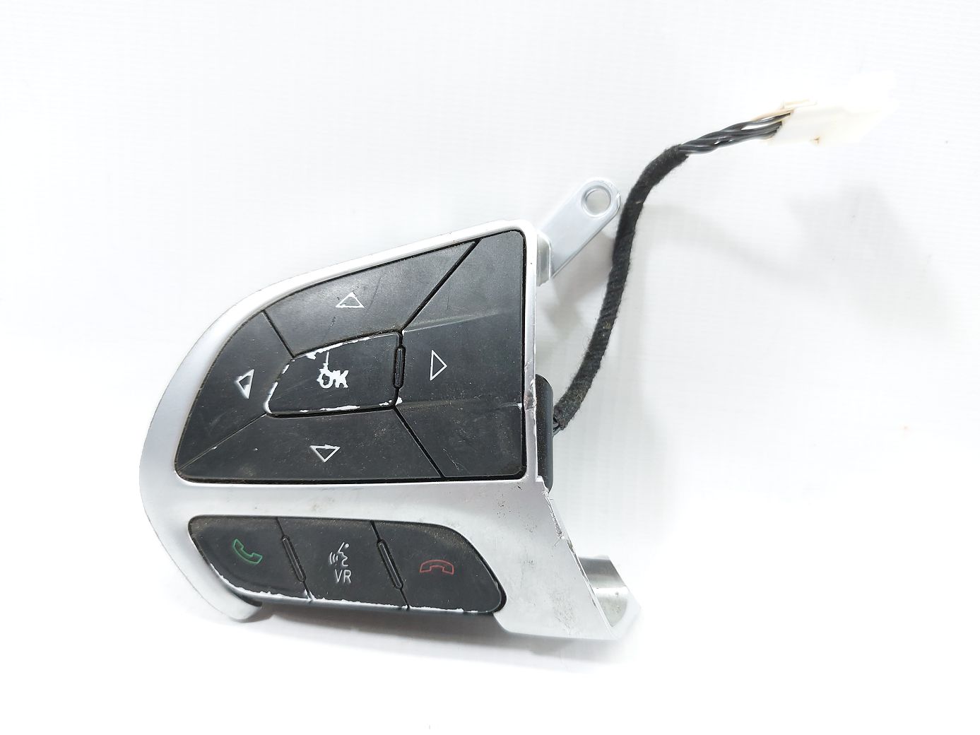 200. Кнопки рулевого колеса левые Chrysler 200 2015 68146889AC Chrysler 200