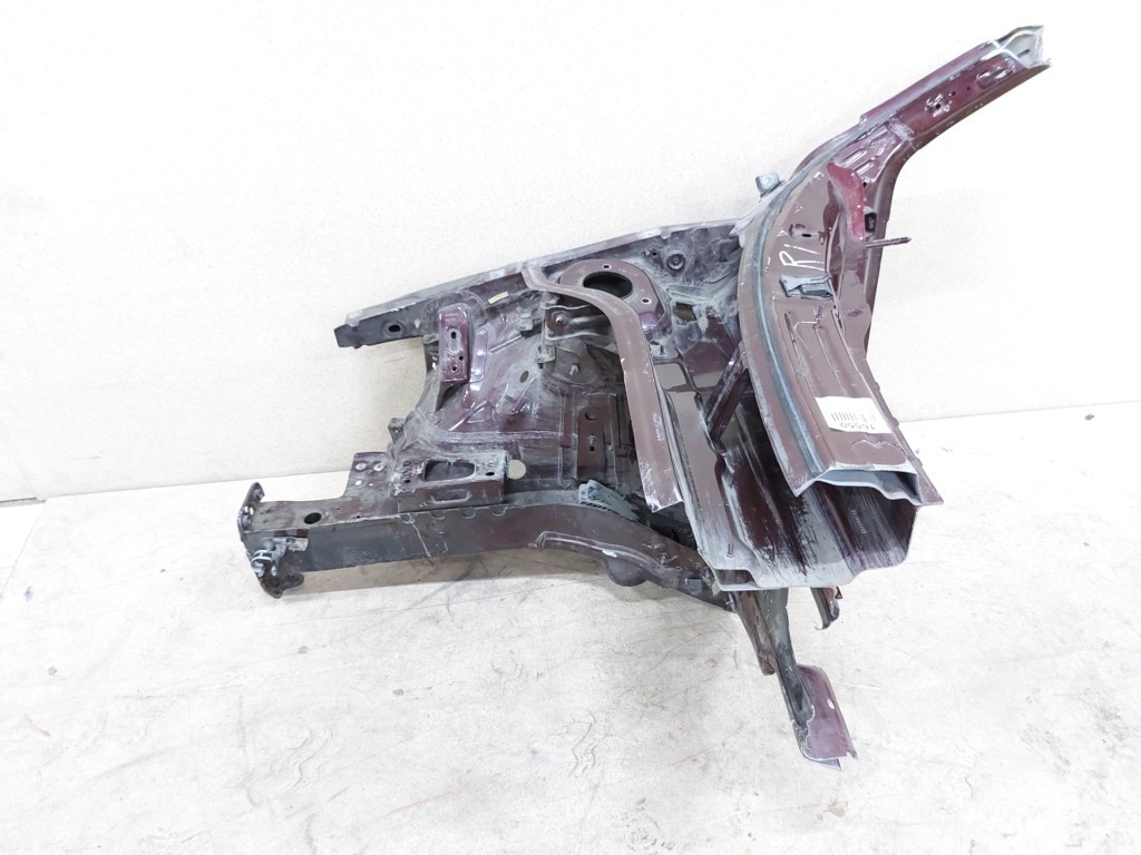 Passat s Чверть передня права Volkswagen Passat S 2012-2015 561803092A Volkswagen Passat S 17