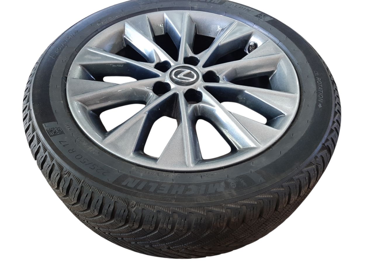 Эмблемы колёсного диска Диск колісний (225/50R17 ) Lexus ES300H 2013- 2015 4261133A32 Lexus ES 300H 2