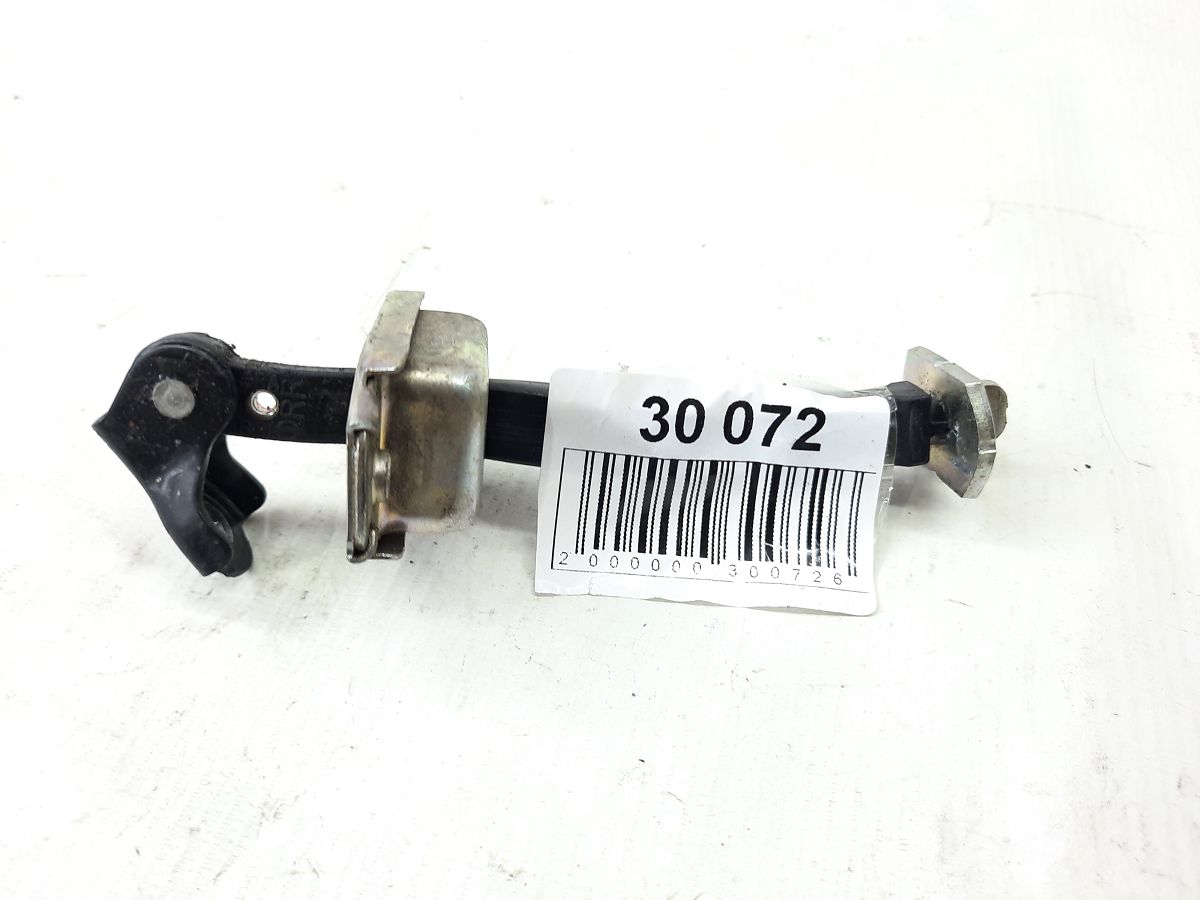 Sentra Ограничитель двери задней лев/прав Nissan Sentra 2013-2017 824303RA0A Nissan Sentra 11