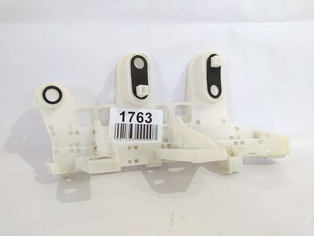 Impreza Кріплення бампера заднього верхнє праве Subaru Impreza 2012-2016 57707FJ100 Subaru Impreza 4