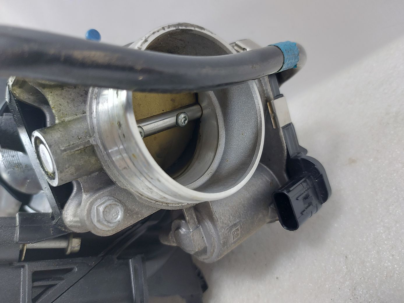 Ats Впускний колектор з дросельною заслінкою Cadillac ATS 2013-2019 12631023 Cadillac ATS 4