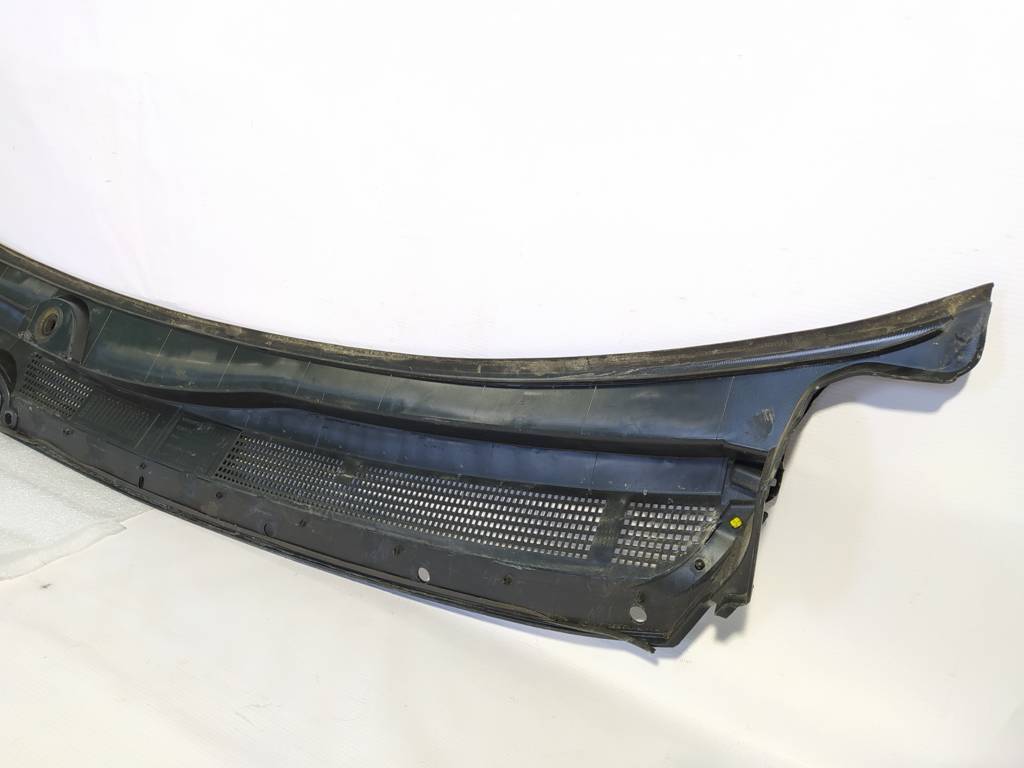 Dart Повітропровід під лобове скло Dodge Dart 2013-2019 68082729AC Dodge Dart 67